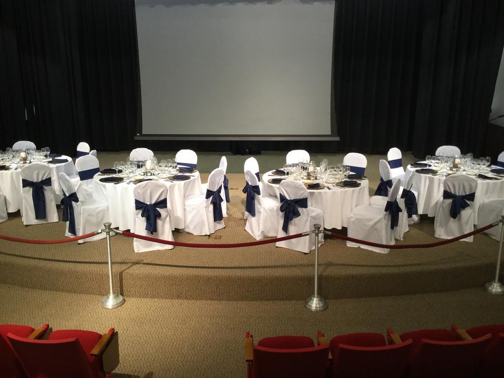 Conference Center At The Maritime Institute 호텔 린티컴 외부 사진